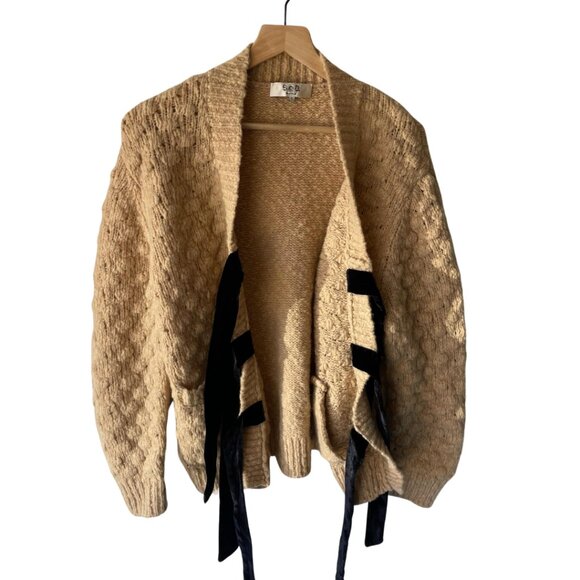 Sea New York Beige Sweater with Black Velvet Bows - Picture 2 of 4